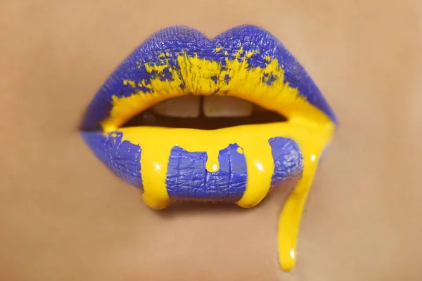 Kapanie Kreatywny Makijaż Ustach Mody Modelu — Zdjęcie stockowe