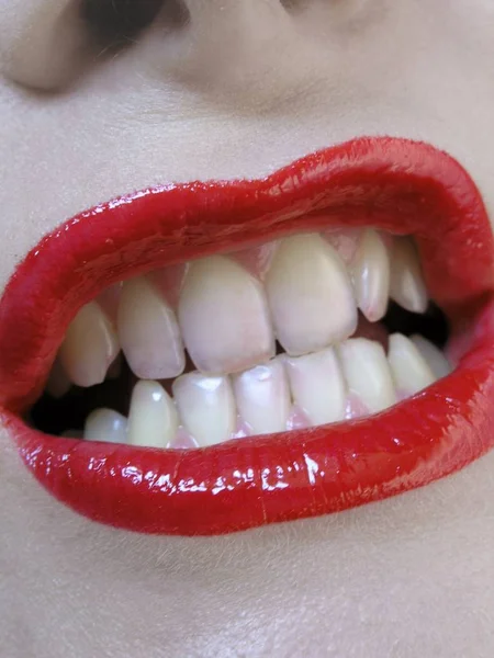 Dientes Labios Con Líptico Rojo — Foto de Stock