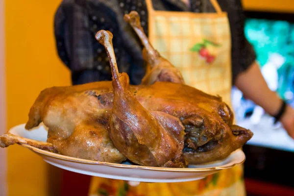 Sült Liba Egy Nagyszerű Újévi Étkezés — Stock Fotó