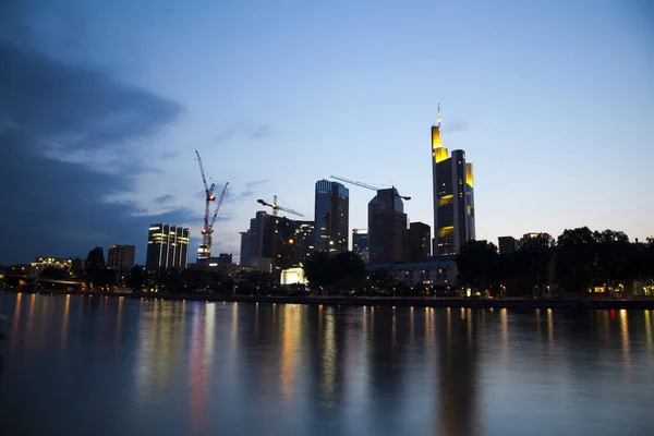 Stedelijke Stad Bij Nacht Natuurlijke Kleurrijke Toon — Stockfoto