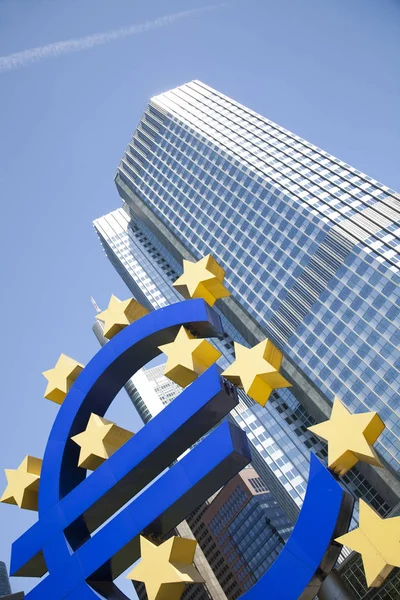 Simbolo Dell Euro Nella Banca Centrale Europea Francoforte — Foto Stock