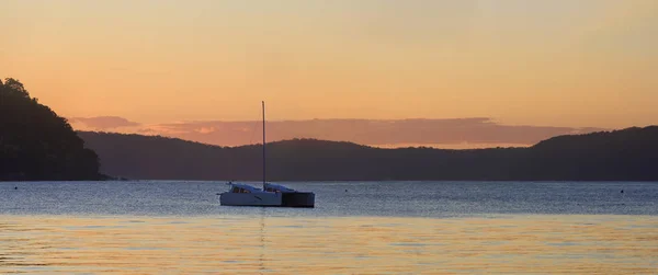 Puesta Sol Sencilla Serena Último Día Invierno Hermoso Destino Turístico —  Fotos de Stock