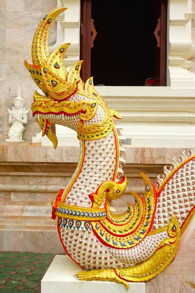 Seni Thai Menunjukkan Patung Naga Tradisional Chiangrai Thailand — Stok Foto