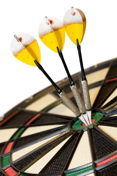 Darts Die Bullseye Een Dartbord Raken — Stockfoto