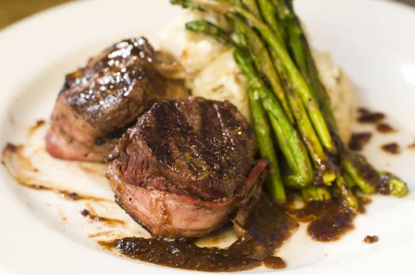 Filet Mignon Bife Uma Chapa — Fotografia de Stock