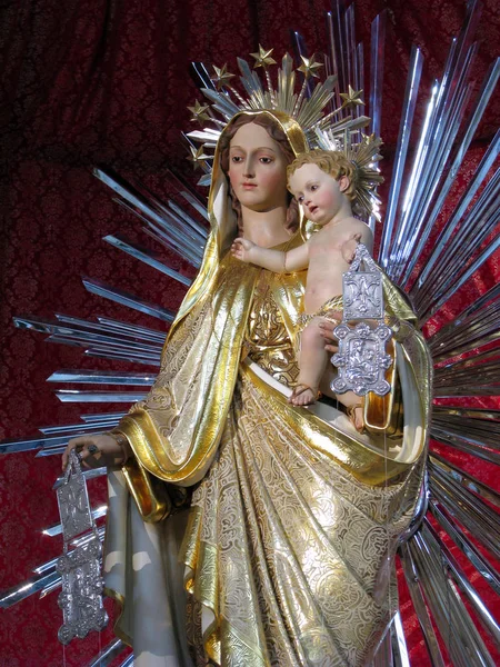 Detalle Estatua Nuestra Señora Del Monte Carmelo Gzira Malta — Foto de Stock