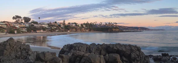 Півмісяця Bay Beach Панорамою Океану Заході Сонця Лагуна Біч Каліфорнія — стокове фото