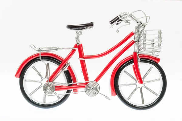 Κόκκινη Χειροποίητη Φιγούρα Ποδηλάτου — Φωτογραφία Αρχείου
