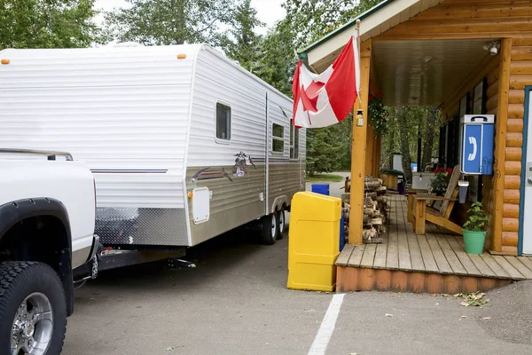 Registro Camiones Autocaravanas Una Oficina Camping Canadiense — Foto de Stock