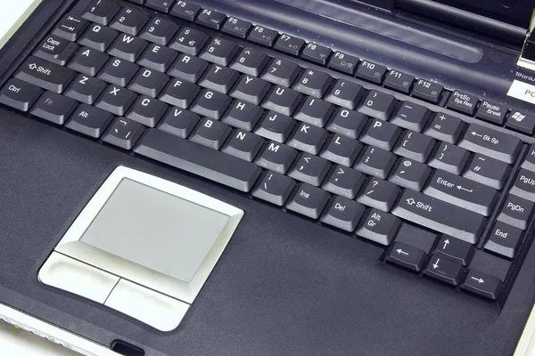 Teclado Laptop Tela Branco Isolado Sobre Branco — Fotografia de Stock