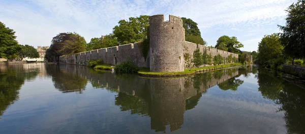 Panoramatický Pohled Biskupského Paláce Příkop Jamkách Somerset — Stock fotografie