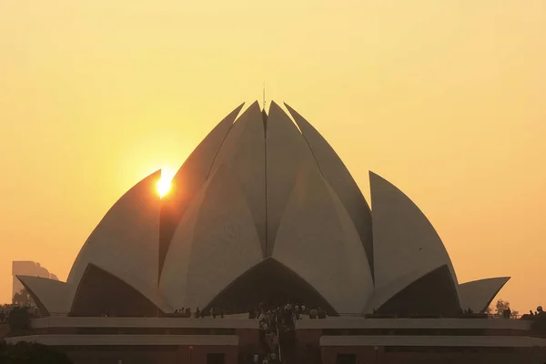 Lotustempel Bei Sonnenuntergang New Delhi Indien — Stockfoto