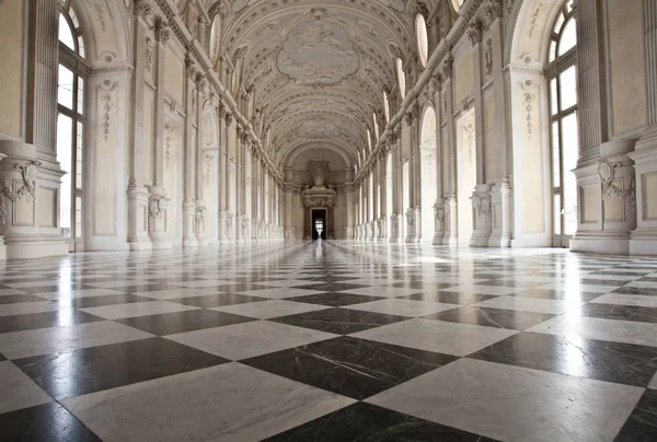 Перегляд Galleria Діани Італія Королівського Палацу Недалеко Від Torino Регіону — стокове фото