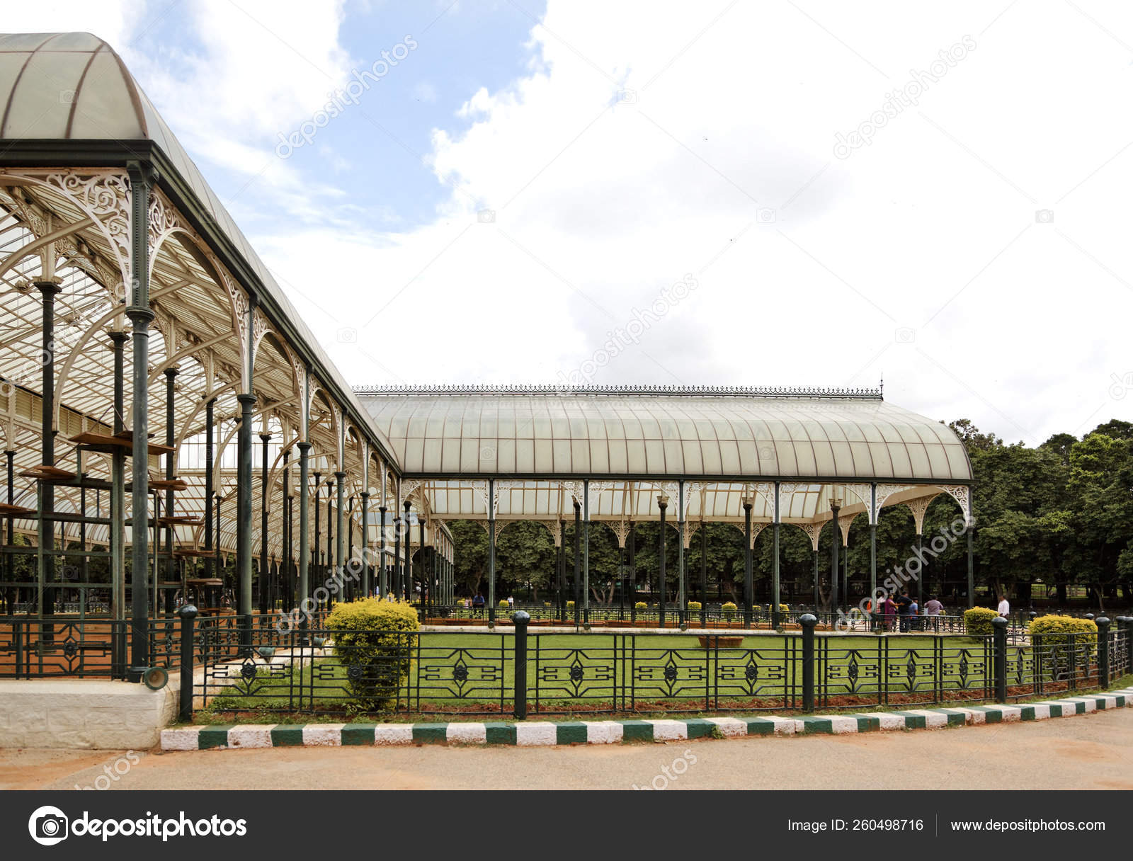 Landscape Horizontal Glass House Open Air Pavilion Botanical