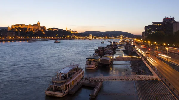 Plan Printanier Palais Royal Danube Budapest Dans Soirée — Photo