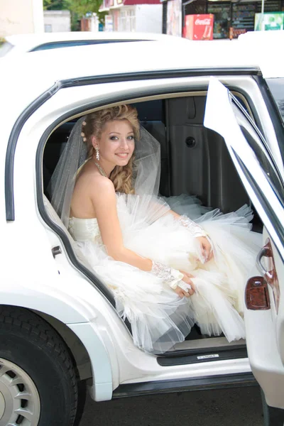 Young Beautiful Wife Wedding Day — Stock Photo, Image