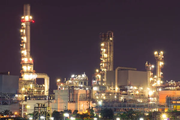 Raffinaderij Plant Twilight Tijde — Stockfoto
