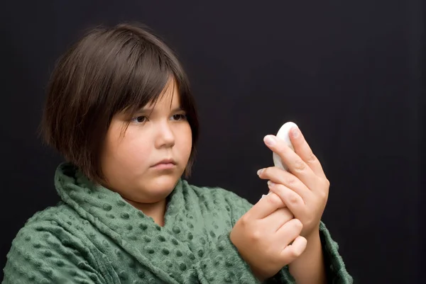 Een Jong Meisje Lezen Van Thermometer Zien Heeft Een Koorts — Stockfoto