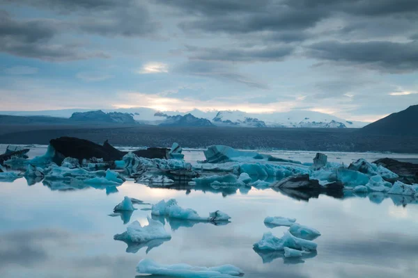 Озеро Ісландія Яскраво Барвисті Яскраві Теми — стокове фото