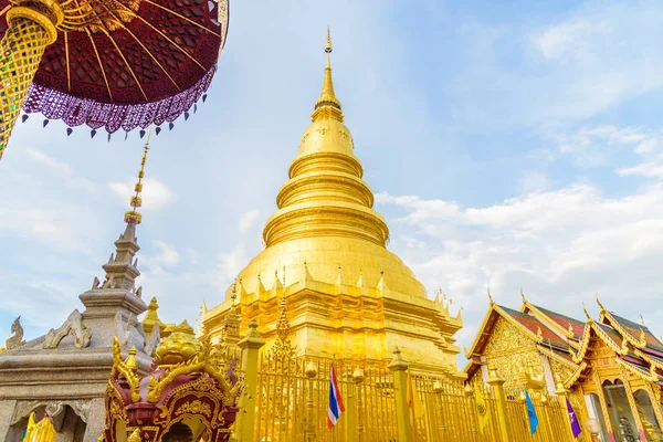 Wat Phra Ese Templo Hariphunchai Lamphun Tailandia — Foto de Stock