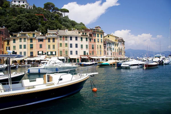 Portofino Boten Aan Baai Italië — Stockfoto