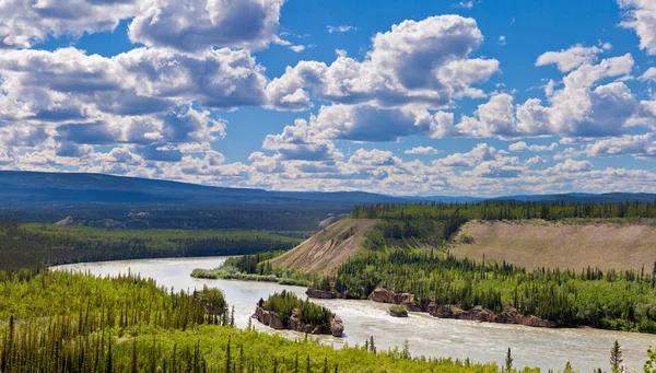 Res Paisagem Imagem Traiçoeiro Cinco Finger Rapids Rio Yukon Perto — Fotografia de Stock