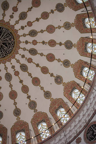 Vista Interna Della Cupola Nell Architettura Ottomana Istanbul Turchia — Foto Stock
