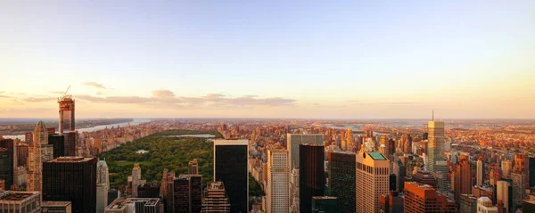 Νέα Υόρκη Cityscape Μια Ηλιόλουστη Μέρα — Φωτογραφία Αρχείου