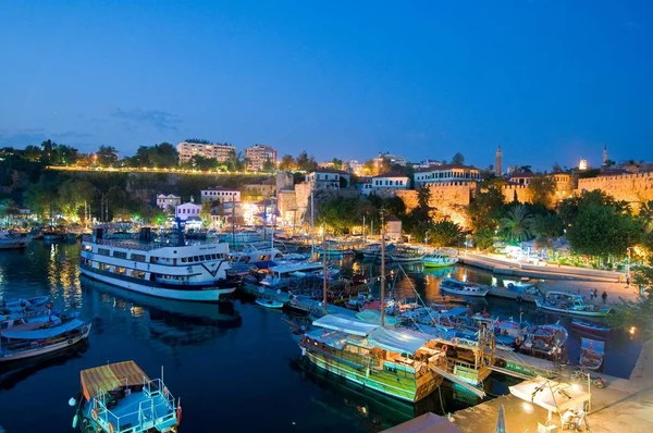 Antalya Hamn Som Sett Natten Från Många Restaurangerna Längs Bukten — Stockfoto