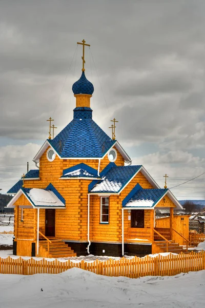 Russische Houten Kerk Met Een Koepel Kruisen — Stockfoto