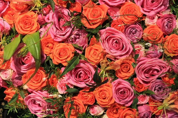 Rosas Mixtas Color Rosa Naranja Una Decoración Floral Boda — Foto de Stock
