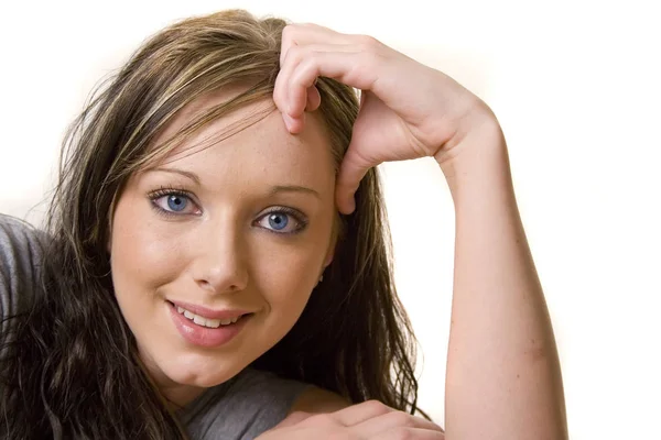 Retrato Una Joven Adolescente Posando — Foto de Stock