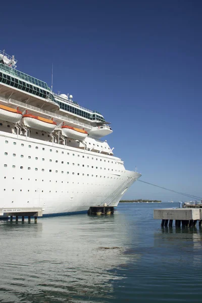 Crucero Muy Grande Lugar Tropical — Foto de Stock