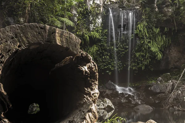 Водоспад Кертіс Водоспад Горі Бубон Водоспад Розташований Золотому Побережжі Хгземлі — стокове фото