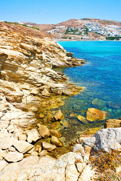 Grekland Mykonos Island Rock Havet Och Stranden Himlen — Stockfoto