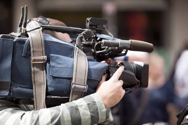 Täcker Händelse Med Videokamera — Stockfoto