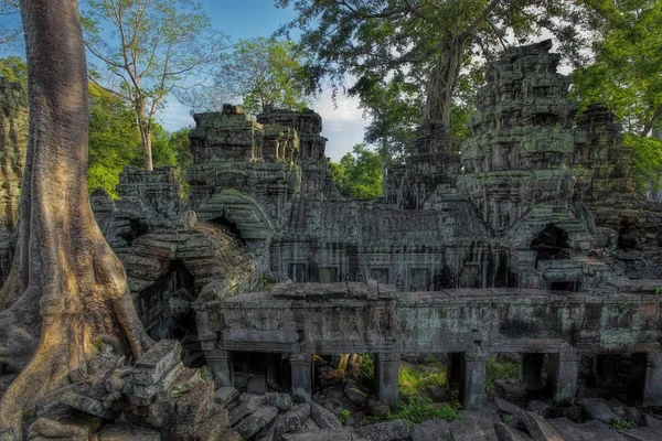 Soluppgång Över Den Phrom Templet Angkor Kambodja — Stockfoto