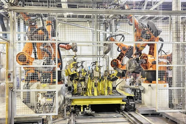 Robots Dans Une Usine Automobile — Photo