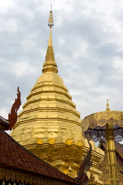 Boeddhistische Tempelgebouw Achtergrond — Stockfoto