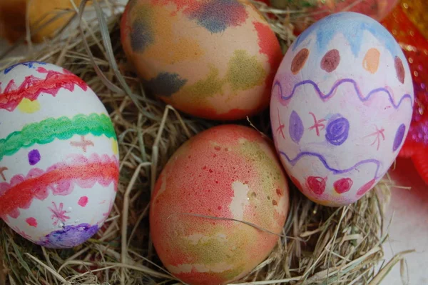 Pintar Mano Huevo Pascua —  Fotos de Stock
