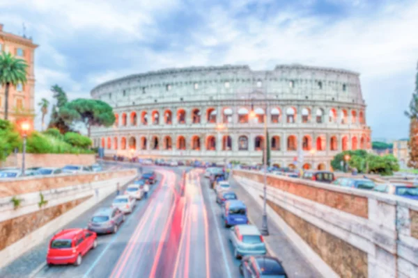 Niewyraźne Tle Amfiteatr Flawiuszy Aka Koloseum Rzymie Celowo Niewyraźne Postprodukcji — Zdjęcie stockowe