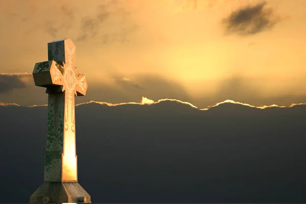 Stone Cross Sunset Background — Stock Photo, Image