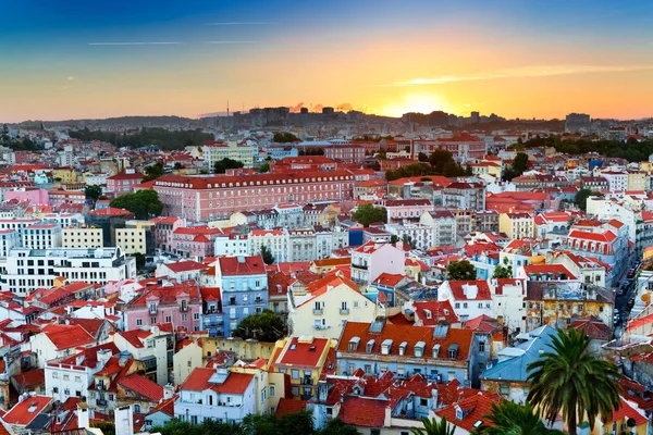 Puesta Sol Sobre Centro Lisboa Portugal Vista Desde Alfama — Foto de Stock