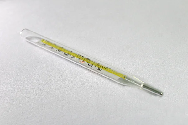 Клінічний Термометр Дешевше Ніж Цифровий Клінічний Термометр — стокове фото