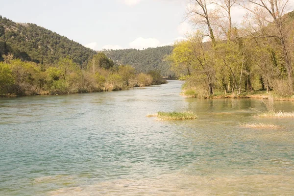 Καταρράκτης Στο Εθνικό Πάρκο Krka Στην Κροατία — Φωτογραφία Αρχείου