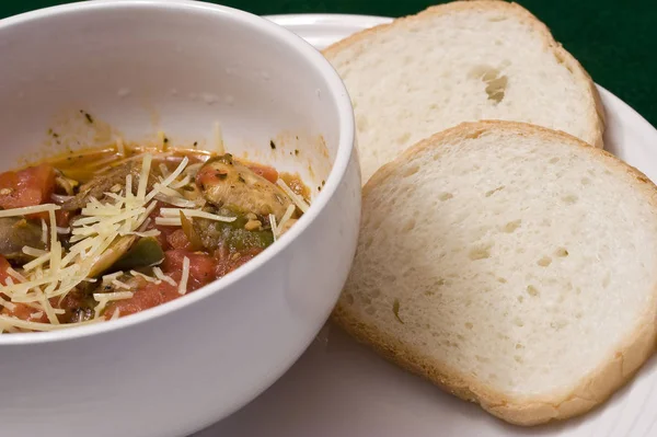 Servire Spaghete Penne Feluri Mâncare Albe Frumoase Culori Roșiatice — Fotografie, imagine de stoc
