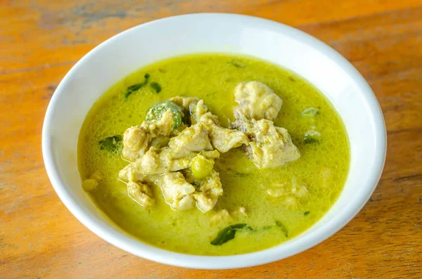 Curry Pollo Verde Cuenco Sobre Fondo Madera Cocina Tailandesa — Foto de Stock