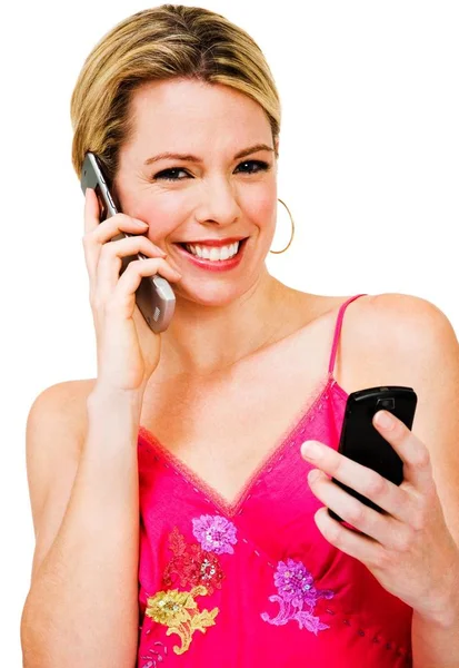 Mujer Caucásica Usando Teléfonos Móviles Aislados Sobre Blanco — Foto de Stock