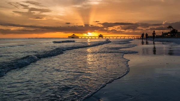 Piękne Słońce Nad Fort Myers Beach Położony Jest Wyspie Estero — Zdjęcie stockowe