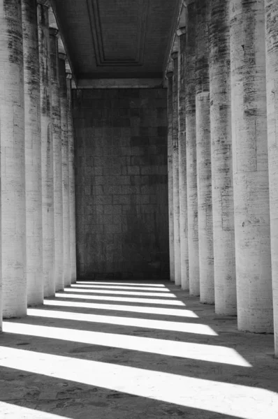 Efeito Das Luzes Romano Colunado Com Luzes Sombras Suaves Contraste — Fotografia de Stock